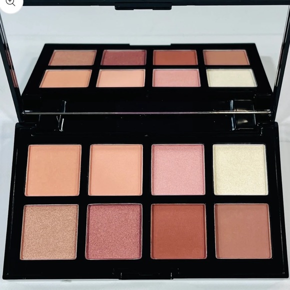 ✨ PHASE ZERO MAKE UP The Necessities Eyeshadow Palette - Picture 4 of 5